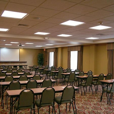 Hampton Inn&Suites Fredericksburg Buitenkant foto