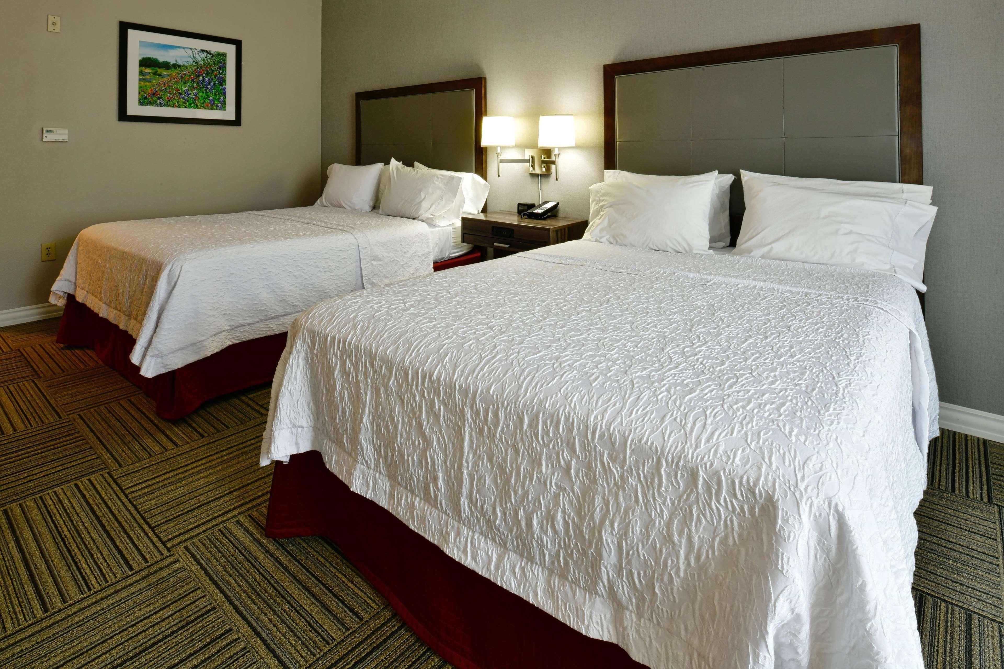 Hampton Inn&Suites Fredericksburg Buitenkant foto