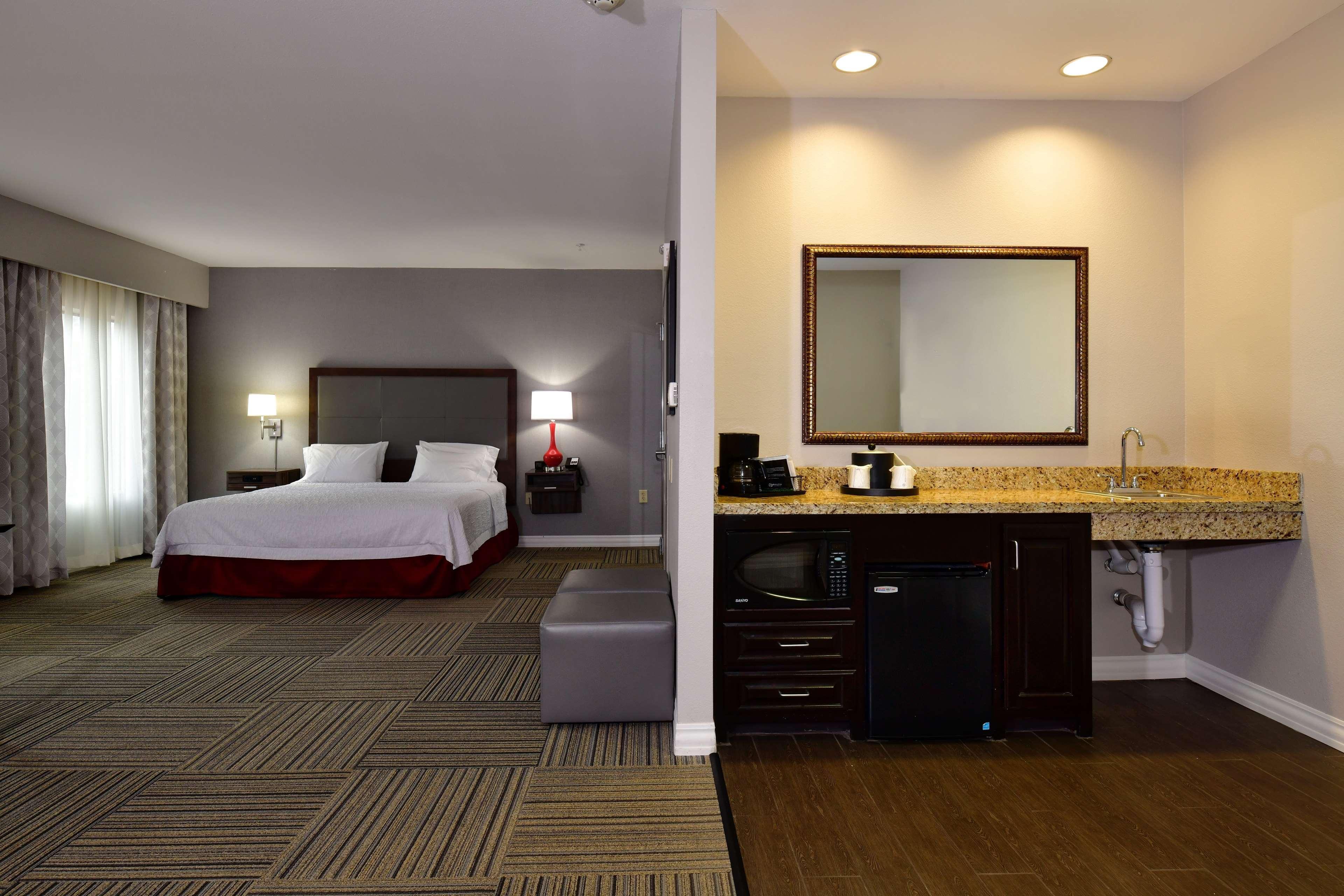 Hampton Inn&Suites Fredericksburg Buitenkant foto