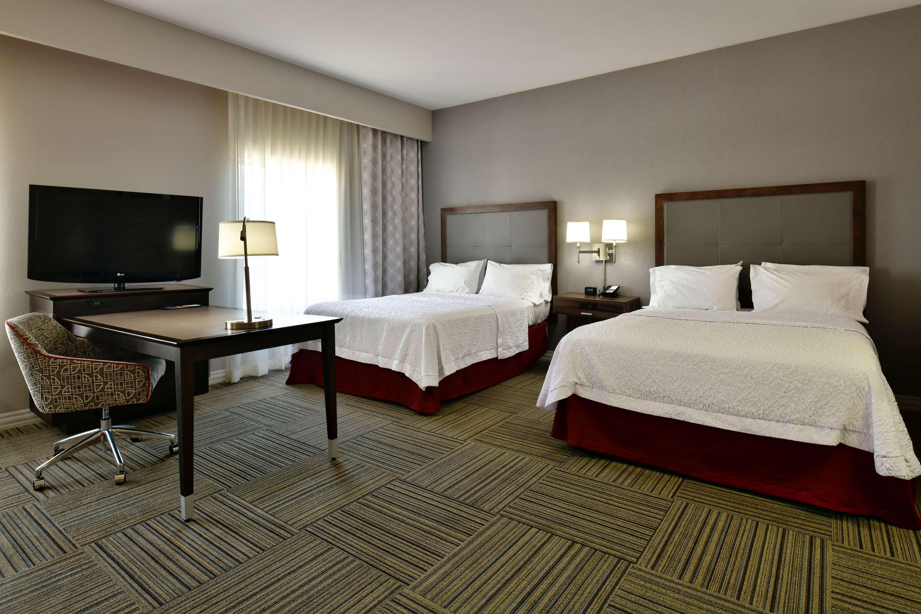 Hampton Inn&Suites Fredericksburg Buitenkant foto