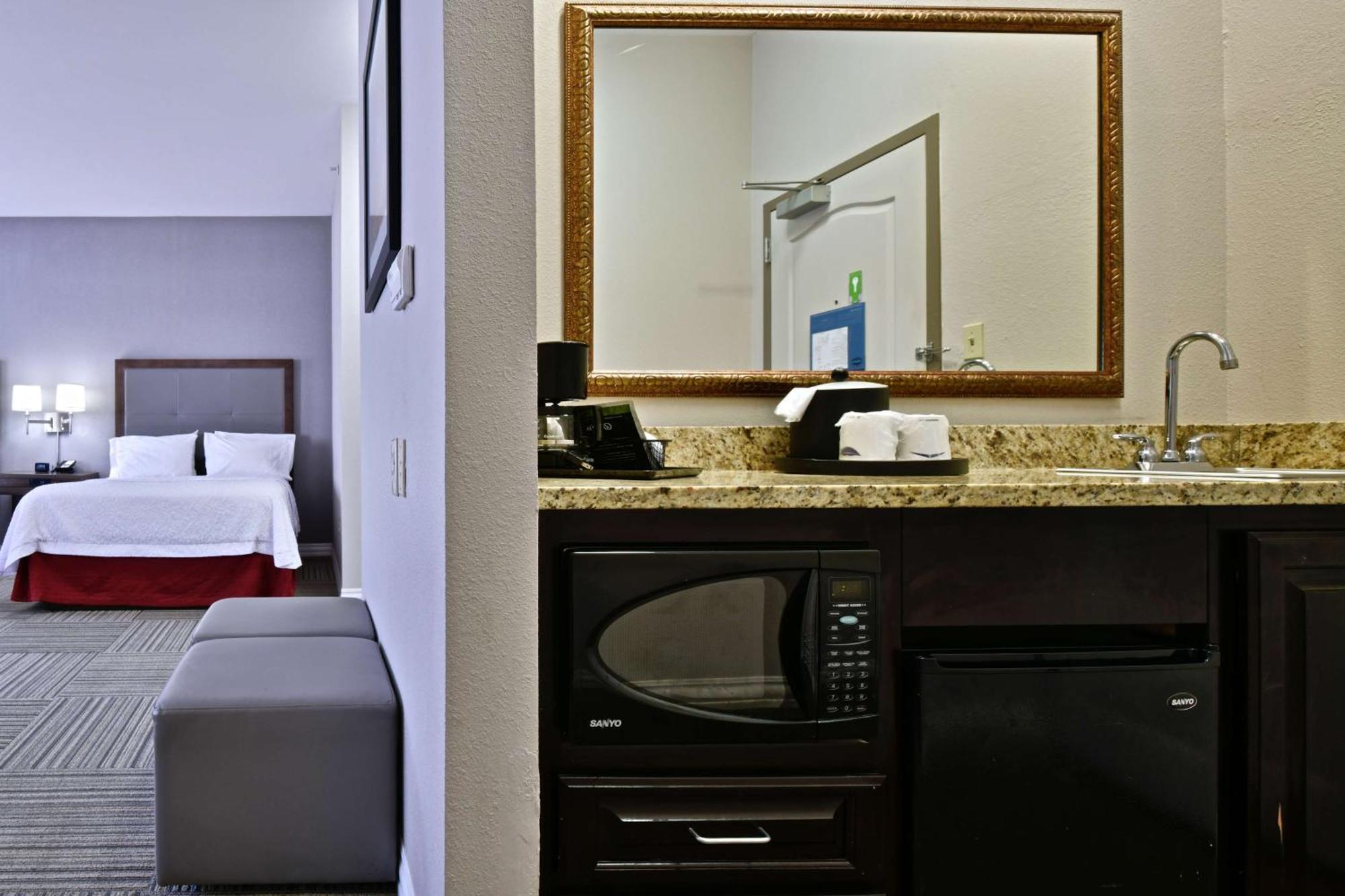 Hampton Inn&Suites Fredericksburg Buitenkant foto